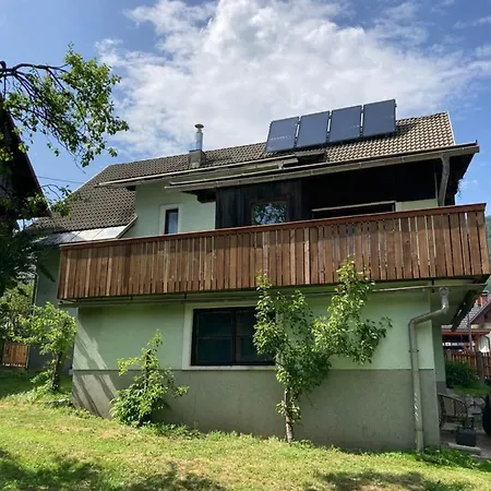 Apartmaji Pr' Matico 아파트 크라니스카고라