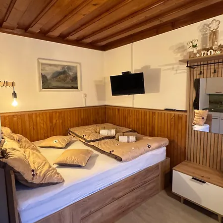 דירה Apartmaji Pr' Matico קרנייסקה גורה