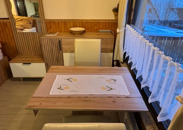 شقة Apartmaji Pr' Matico *