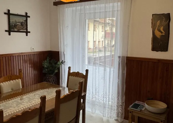 Apartmaji Pr' Matico شقة كْرانْيِسكا غورا